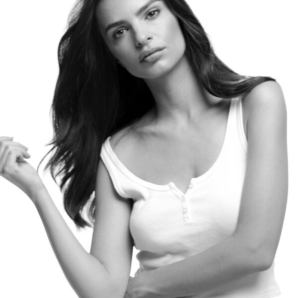 Nutritive di Kerastase - Emily Ratajkowski - capelli secchi