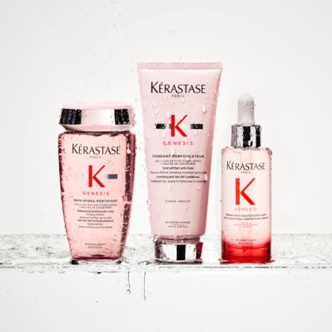 La routine Genesis composta da 3 prodotti posizionati sul bordo del lavandino del bagno.